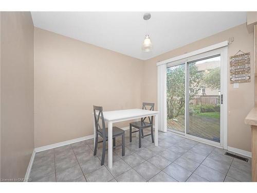 2189 Shorncliffe Boulevard, Oakville, ON - Indoor Photo Showing Dining Room