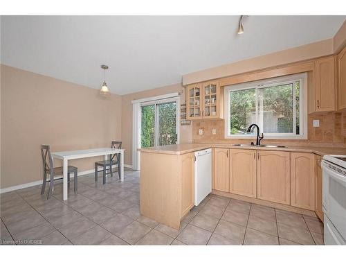 2189 Shorncliffe Boulevard, Oakville, ON - Indoor Photo Showing Kitchen With Double Sink