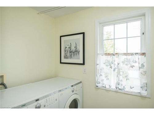 1339 Marshall Crescent, Milton, ON - Indoor Photo Showing Laundry Room