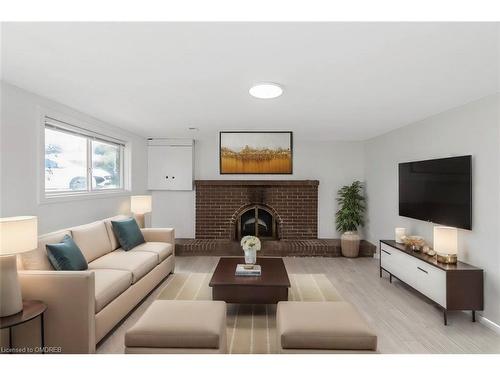 45 Acadia Crescent, St. Catharines, ON - Indoor Photo Showing Living Room With Fireplace