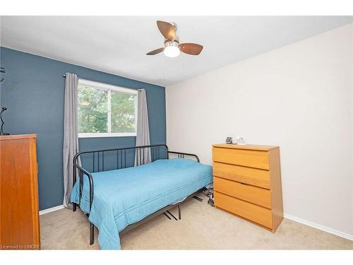 520 Concession 3 Road, Wilsonville, ON - Indoor Photo Showing Bedroom