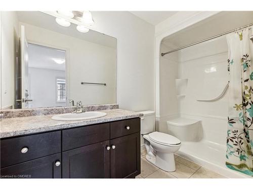 56 Robert Peel Road, Kitchener, ON - Indoor Photo Showing Bathroom