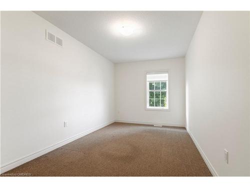 56 Robert Peel Road, Kitchener, ON - Indoor Photo Showing Other Room