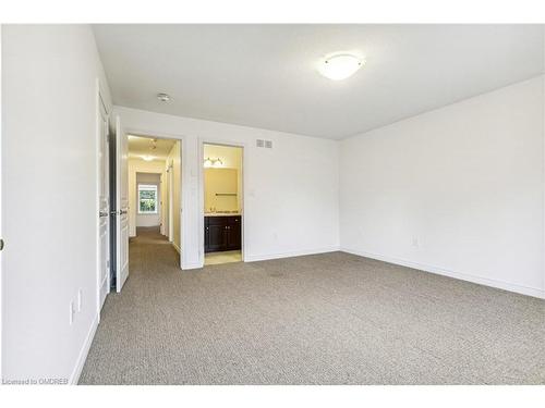 56 Robert Peel Road, Kitchener, ON - Indoor Photo Showing Other Room