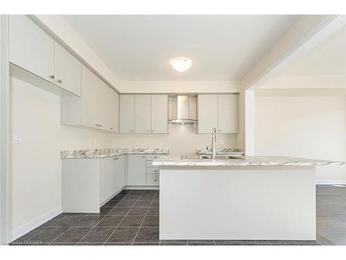 59 Downriver Drive, Welland, ON - Indoor Photo Showing Kitchen