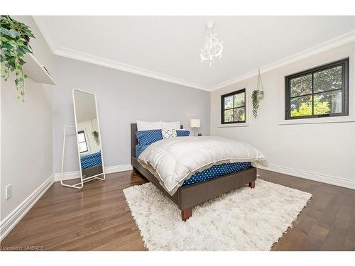 291 Randall Crescent, Milton, ON - Indoor Photo Showing Bedroom