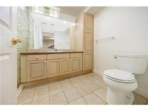 291 Randall Crescent, Milton, ON - Indoor Photo Showing Bathroom