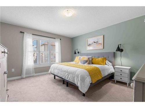 78 Leeson Street Street N, Grand Valley, ON - Indoor Photo Showing Bedroom