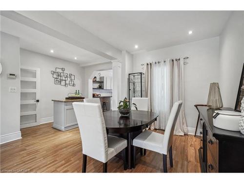 439 Hughson Street N, Hamilton, ON - Indoor Photo Showing Dining Room