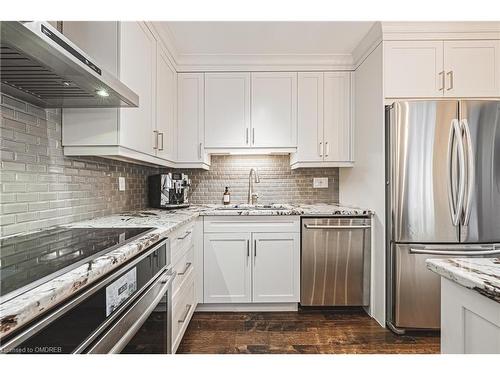 94 Valmont Street, Ancaster, ON - Indoor Photo Showing Kitchen With Upgraded Kitchen