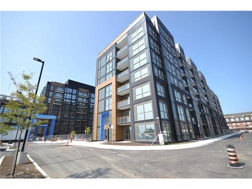 2343 Khalsa Gate, Oakville, ON - Outdoor With Facade