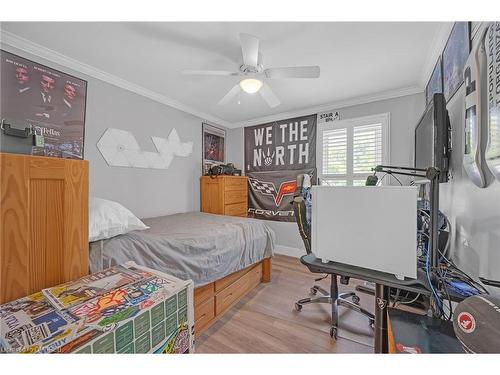 2482 Waterford Street, Oakville, ON - Indoor Photo Showing Bedroom