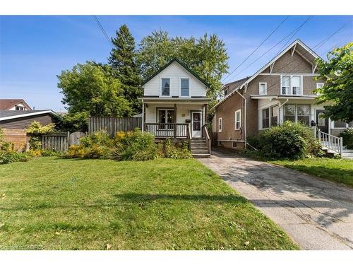 13 East 9Th Street, Hamilton, ON - Outdoor With Deck Patio Veranda With Facade