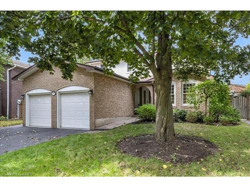 1297 Griffith Place, Oakville, ON - Outdoor