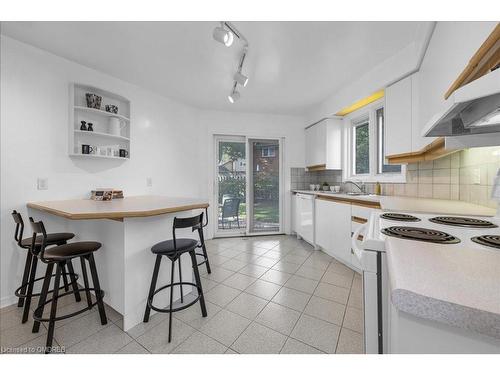 1297 Griffith Place, Oakville, ON - Indoor Photo Showing Kitchen