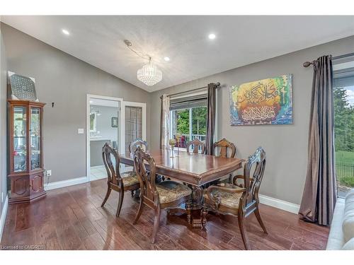 19 Mcconachie Crescent, Caledon, ON - Indoor Photo Showing Dining Room