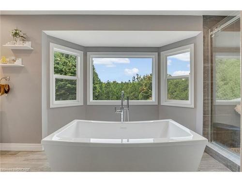 19 Mcconachie Crescent, Caledon, ON - Indoor Photo Showing Bathroom