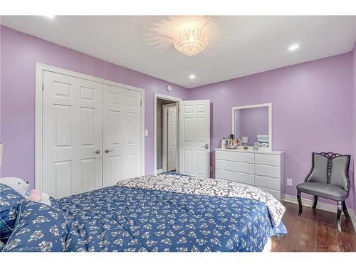 19 Mcconachie Crescent, Caledon, ON - Indoor Photo Showing Bedroom