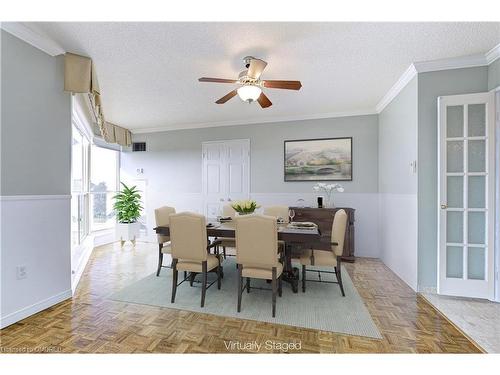 1009-1700 The College Way, Mississauga, ON - Indoor Photo Showing Dining Room