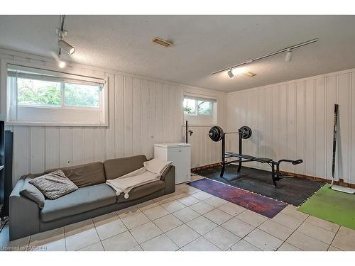 548 Swann Drive, Oakville, ON - Indoor Photo Showing Gym Room