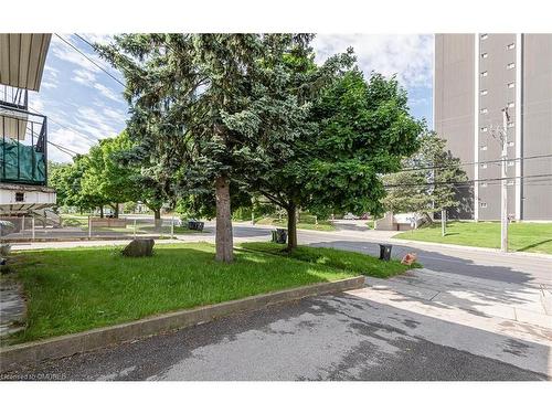 559A Birchmount Drive, Scarborough, ON - Outdoor