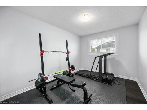 16-391 Stone Church Road E, Hamilton, ON - Indoor Photo Showing Gym Room