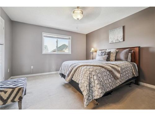 3833 Freeman Terrace, Mississauga, ON - Indoor Photo Showing Bedroom