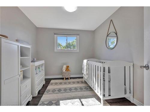 19-5475 Lakeshore Road, Burlington, ON - Indoor Photo Showing Bedroom