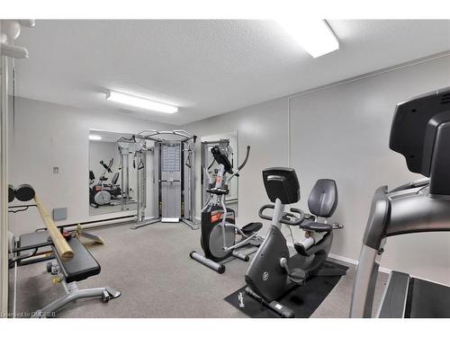 19-5475 Lakeshore Road, Burlington, ON - Indoor Photo Showing Gym Room