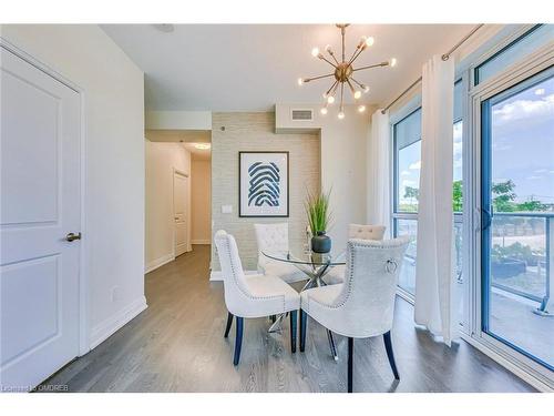 205-65 Speers Road, Oakville, ON - Indoor Photo Showing Dining Room