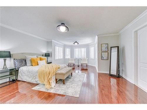 1299 Bayshire Drive, Oakville, ON - Indoor Photo Showing Bedroom