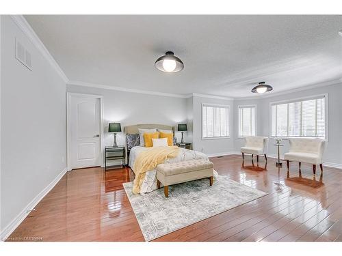 1299 Bayshire Drive, Oakville, ON - Indoor Photo Showing Bedroom