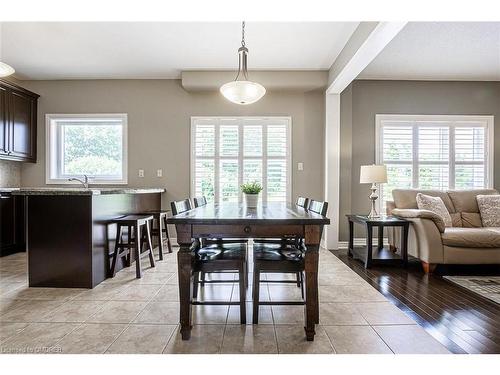 32 Tatra Crescent, Brampton, ON - Indoor Photo Showing Dining Room