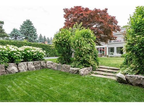 4457 Lakeshore Road, Burlington, ON - Outdoor