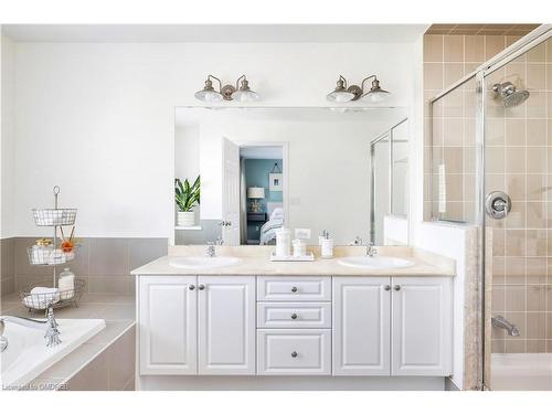 2037 Trawden Way, Oakville, ON - Indoor Photo Showing Bathroom