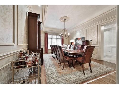 1600 Jalna Avenue, Mississauga, ON - Indoor Photo Showing Dining Room