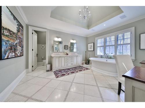 1600 Jalna Avenue, Mississauga, ON - Indoor Photo Showing Bathroom