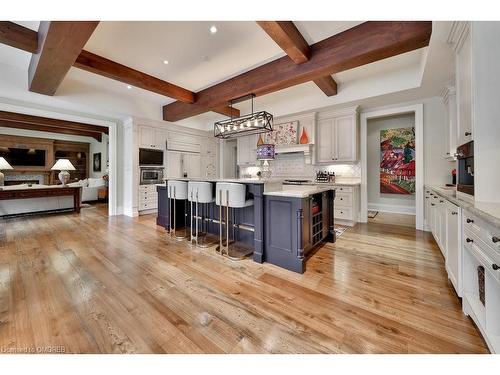 1600 Jalna Avenue, Mississauga, ON - Indoor Photo Showing Kitchen