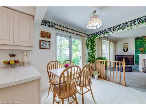 24 Westland Street, St. Catharines, ON - Indoor Photo Showing Dining Room