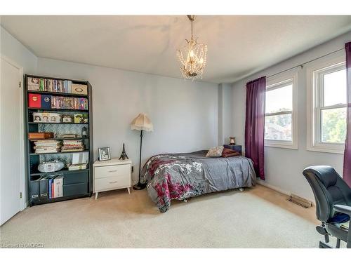 24 Westland Street, St. Catharines, ON - Indoor Photo Showing Bedroom