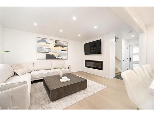 52 Watt Street, Guelph, ON - Indoor Photo Showing Living Room With Fireplace