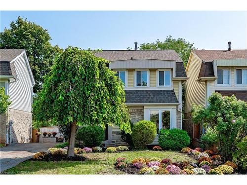 1144 Jamesway Boulevard, Oakville, ON - Outdoor