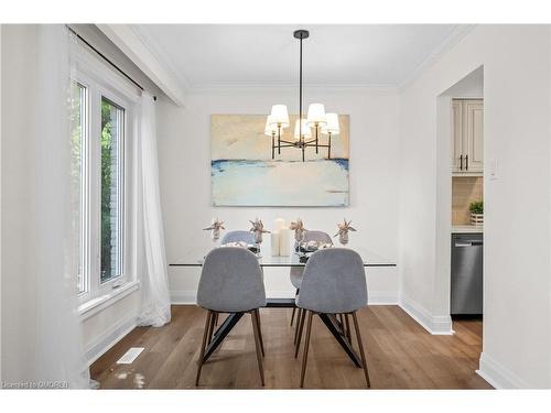 1144 Jamesway Boulevard, Oakville, ON - Indoor Photo Showing Dining Room