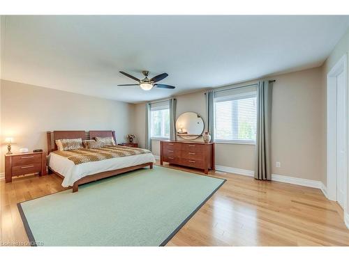 2395 Thruxton Drive, Oakville, ON - Indoor Photo Showing Bedroom