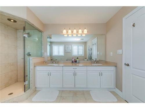 2395 Thruxton Drive, Oakville, ON - Indoor Photo Showing Bathroom