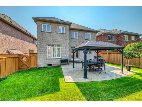 2395 Thruxton Drive, Oakville, ON - Outdoor