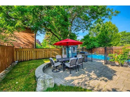 1125 Windrush Drive, Oakville, ON - Outdoor With Deck Patio Veranda With Backyard