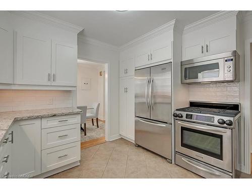 270 Felan Avenue, Oakville, ON - Indoor Photo Showing Kitchen