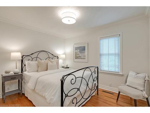 270 Felan Avenue, Oakville, ON - Indoor Photo Showing Bedroom