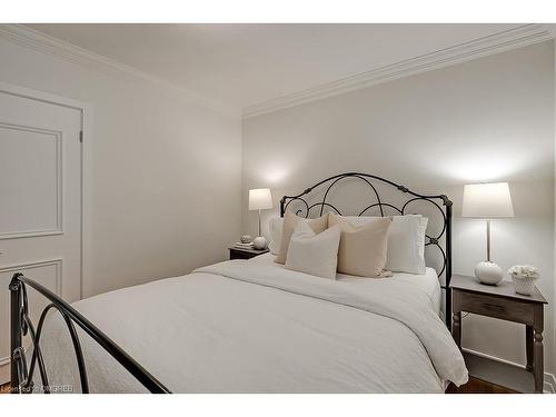 270 Felan Avenue, Oakville, ON - Indoor Photo Showing Bedroom